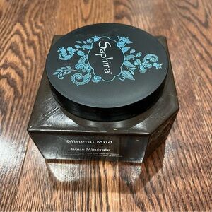 NEW {Saphira} Mineral Mud Hair Mask